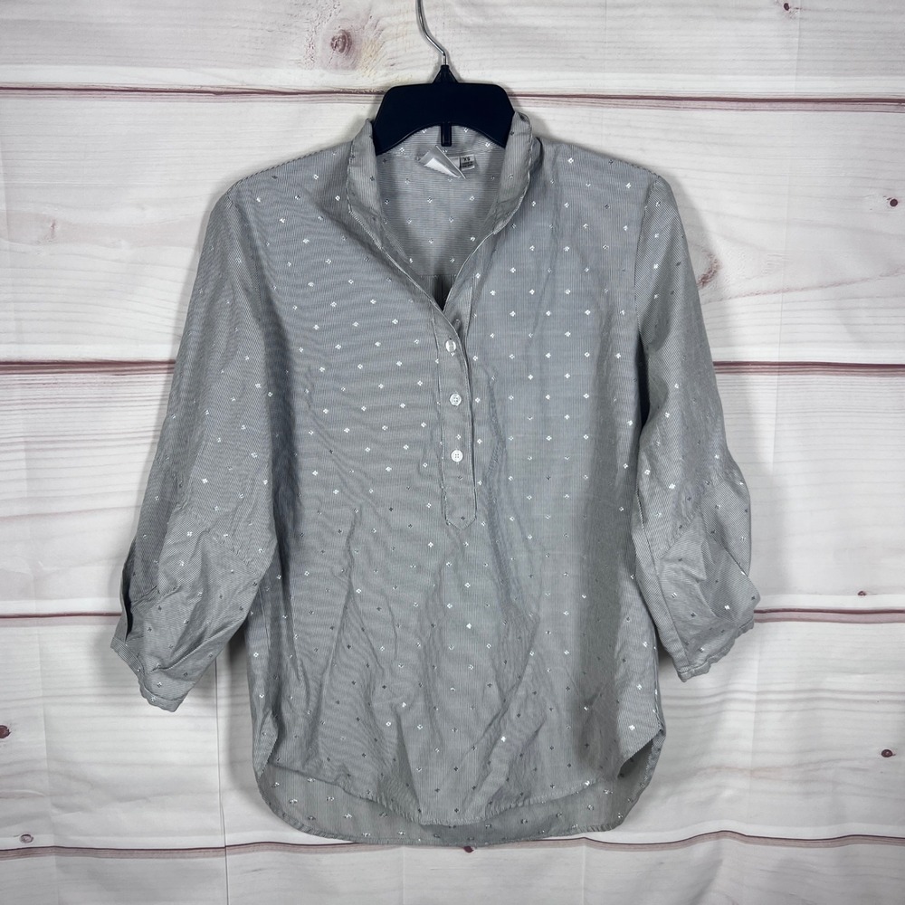 Finley Blouse Women XS Gray Silver Star Stripe Henley 3/4 Sleeve Pullover Preppy